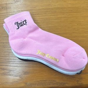 BNWT Juicy Couture x Urban Outfitters 3-pack Socks